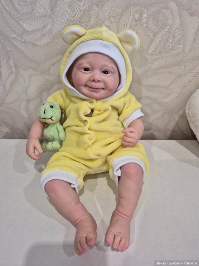 Авторская силиконовая кукла на мягком теле (фото 4)