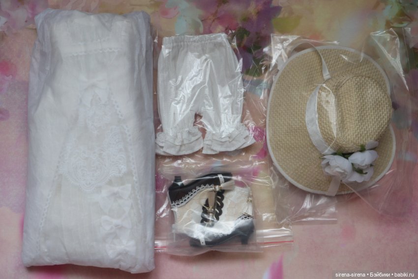 Полный аутфит клубной Изабеллы Руби Ред, Ruby Red, без зонта