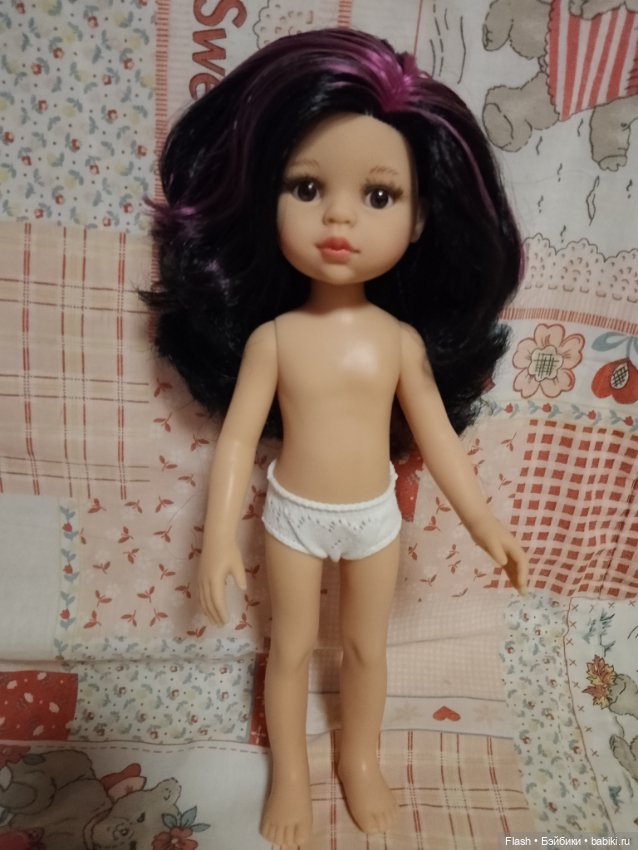 Карина Паола рейна с сиреневыми прядками (фото 2)