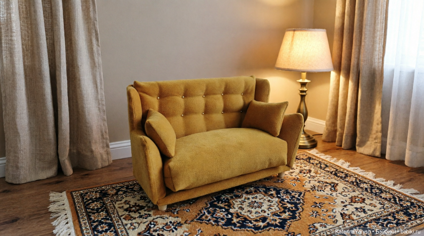 🧸 Мягкий диван для кукол «Зябушка» — уют ручной работы для вашей коллекции (фото 5)