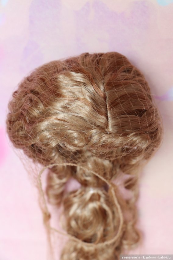 Парик клубной Изабеллы от Руби Ред, Ruby Red (фото 3)