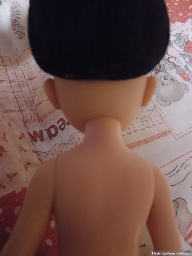 Карина Паола рейна с сиреневыми прядками (фото 4)