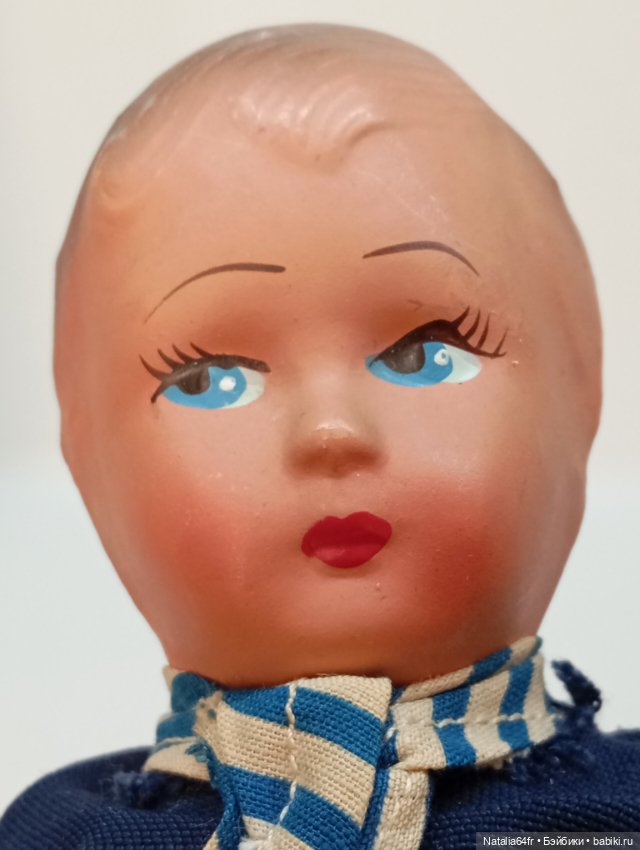 Кукла из Франции первая половина прошлого века Голова -папье Маше Тело набито соломой (фото 2)