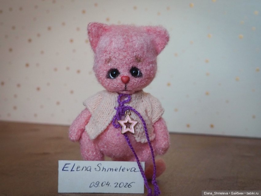 Розовый котëнок — Авторские игрушки (фото 6)