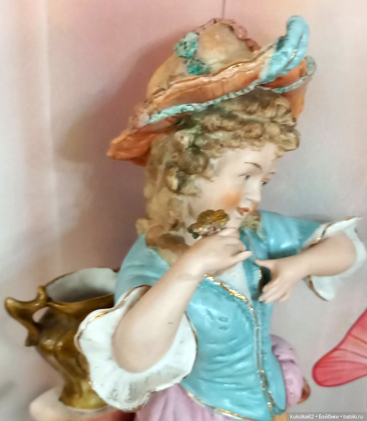 Статуэтка Девушка с букетом ( 1890г!)