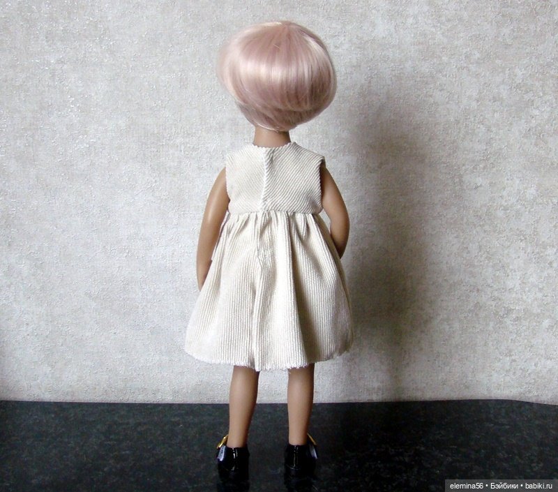 Вельветовые платья с вышивкой (фото 3)