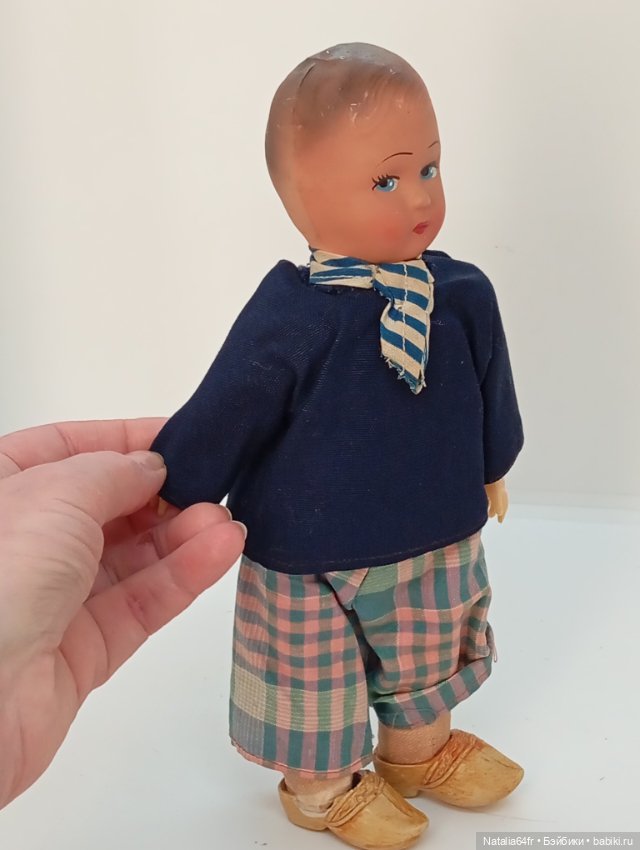 Кукла из Франции первая половина прошлого века Голова -папье Маше Тело набито соломой