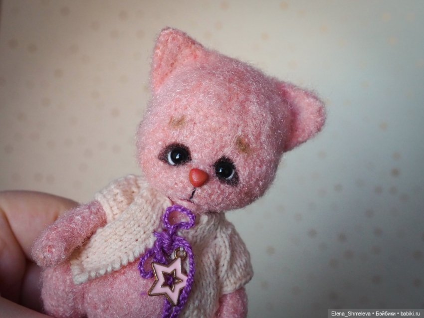 Розовый котëнок — Авторские игрушки (фото 5)