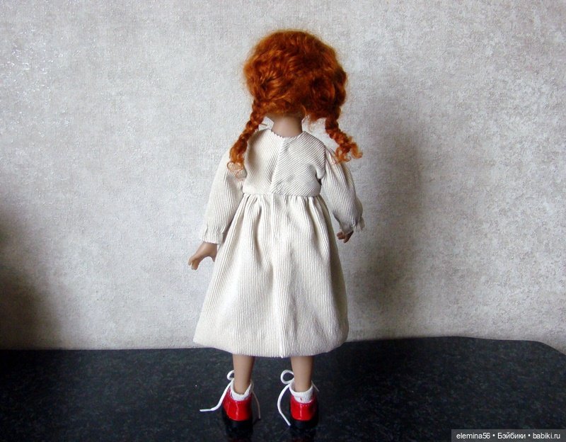 Вельветовые платья с вышивкой (фото 6)