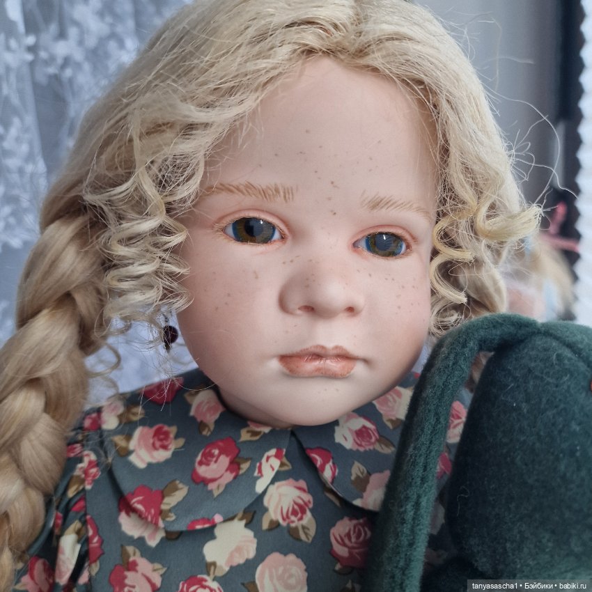 Фарфоровая кукла Ruth Treffeisen Ophelia 2006 студийная кукла (фото 2)