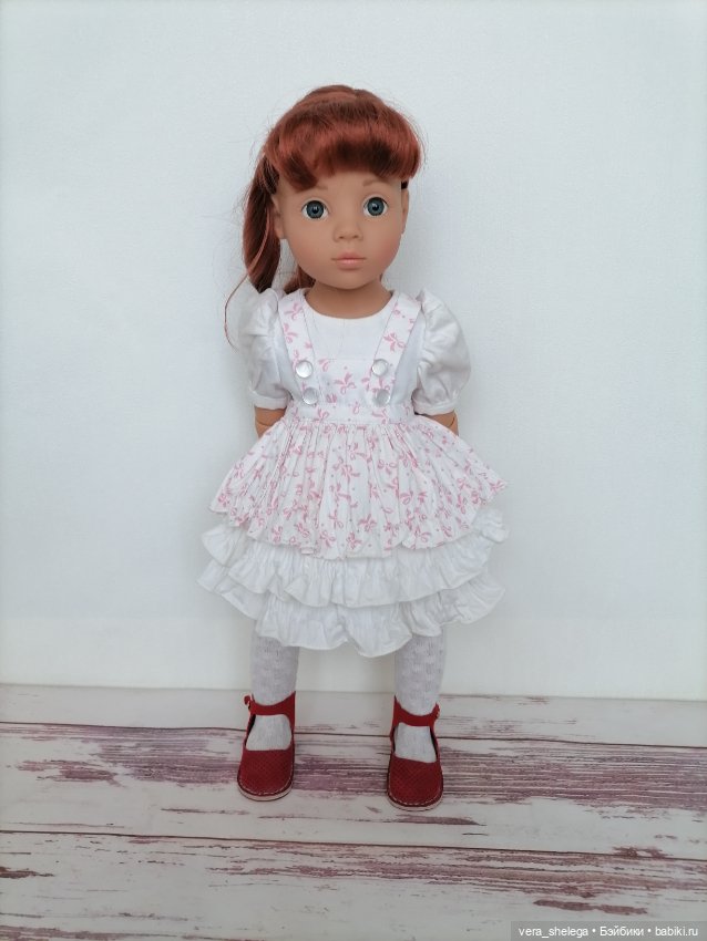 Фирменный аутфит и платья для готц 50см