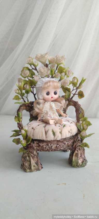Кресло, пуфик для кукол — Кукольная мебель (фото 6)