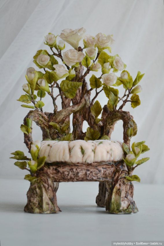 Кресло, пуфик для кукол — Кукольная мебель (фото 5)