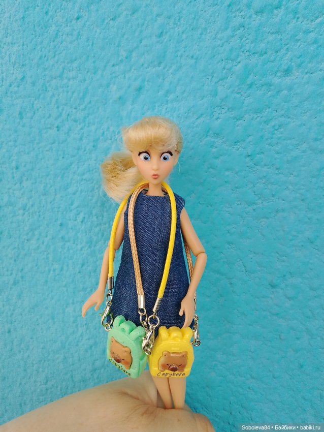 Лот миниатюры и аксессуаров для пижамных принцесс (фото 2)