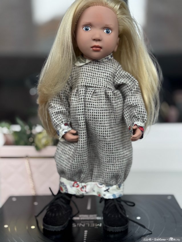 Красная шапочка Anna (Анна) от Zwergnase. 2013 год