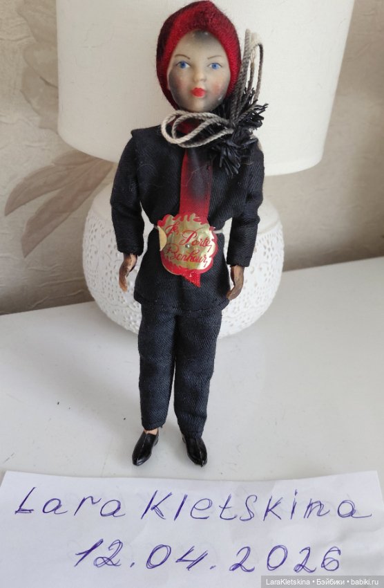 Кукла из пластика. Трубочист. Petitcollin (фото 6)