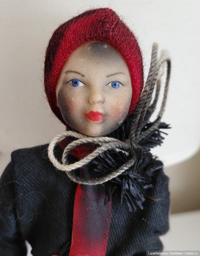 Кукла из пластика. Трубочист. Petitcollin