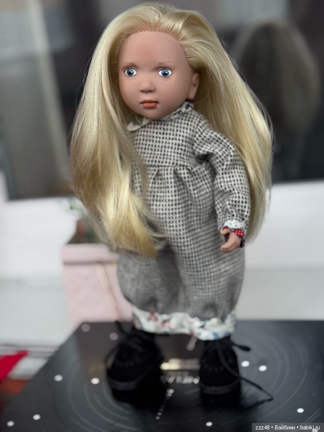 Красная шапочка Anna (Анна) от Zwergnase. 2013 год