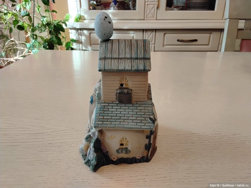 Домик пасхального кролика из фарфора (фото 4)