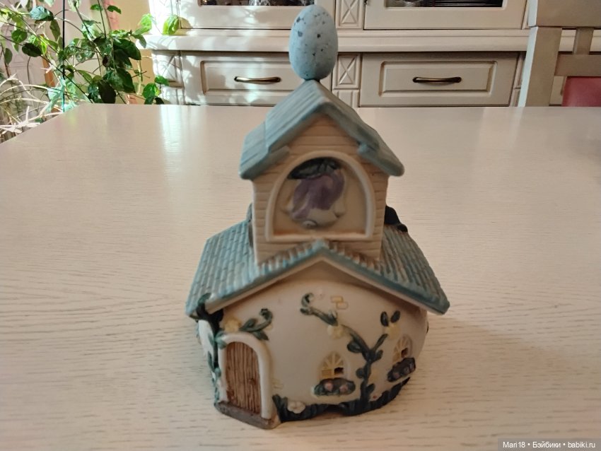 Домик пасхального кролика из фарфора (фото 3)