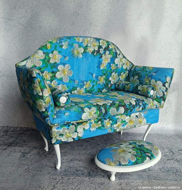 Диван "Весенний" с банкеткой. Куклам от 30 до 43 см (фото 2)