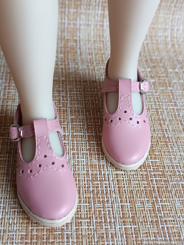 Туфельки для Руби Ред Ruby Red Fashion Friends (фото 5)