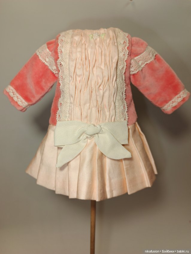 Платье бархат на антикварную или винтажную куклу рост 27-30 см (фото 4)