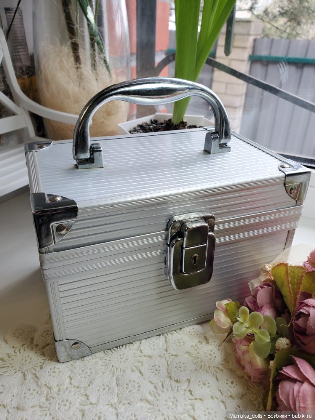 Сундучок, полный нужностей для рукоделия (фото 6)