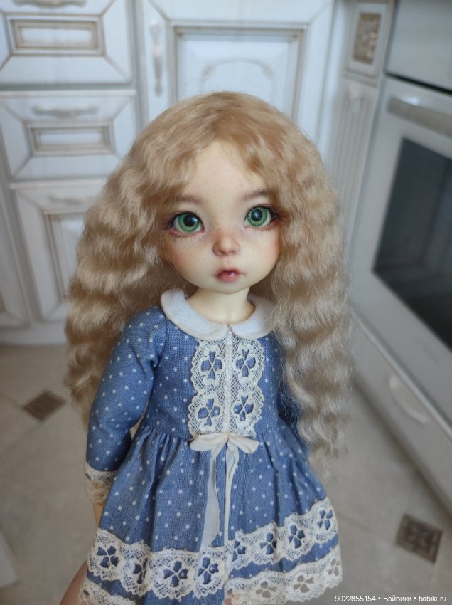 Продам очень красивый паричок из локонов козочки размер 6-7 (фото 2)