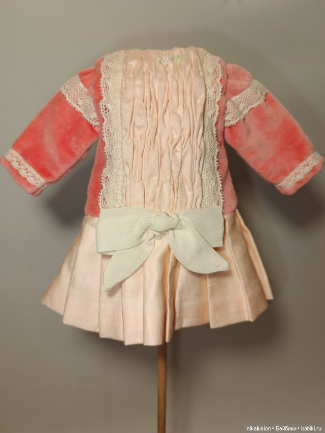 Платье бархат на антикварную или винтажную куклу рост 27-30 см (фото 3)