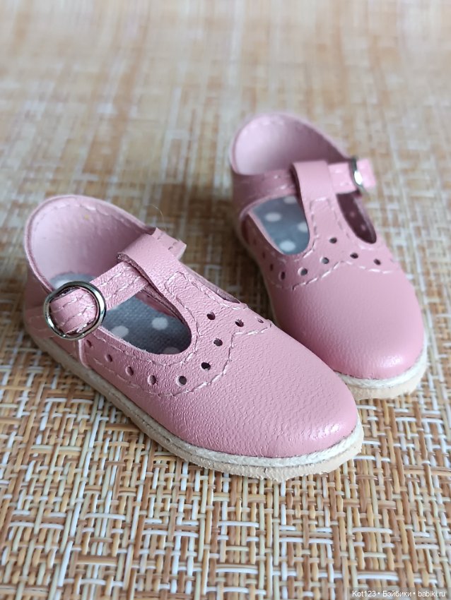 Туфельки для Руби Ред Ruby Red Fashion Friends (фото 2)