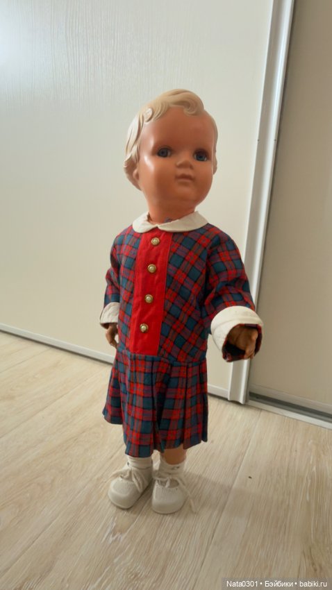 Целлулоидная кукла Minerva