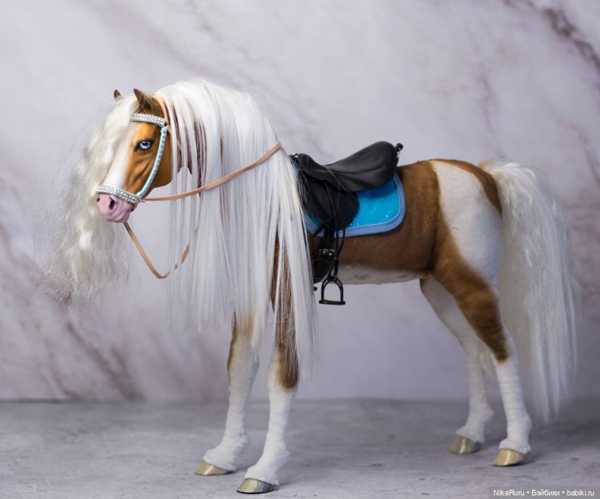 Лошадь Карамелька для Барби, подвижная в смешанной технике, конь формат 1/6 (фото 4)