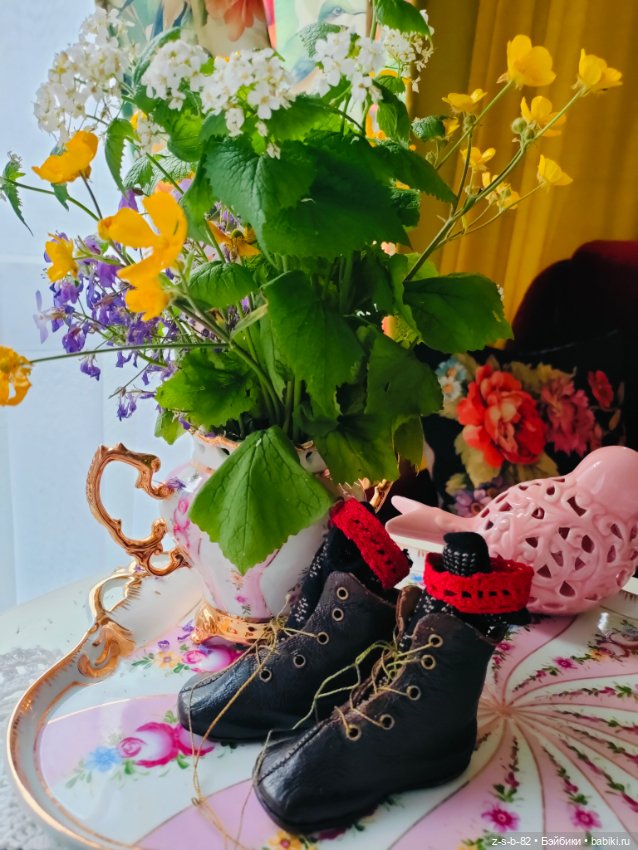 Ботиночки от модной куклы
