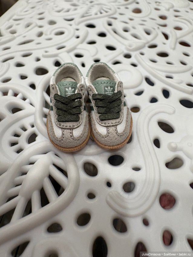 Кроссовки Adidas — Одежда (фото 2)