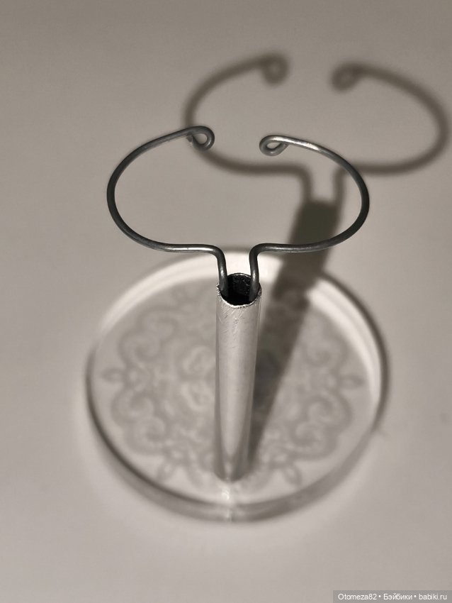 Подставка для кукол LSJ Doll (фото 3)