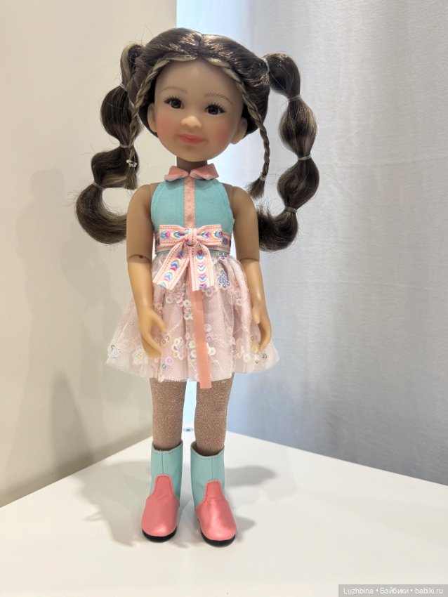 Кукла Ruby Red Эбби — Коллекционные куклы
