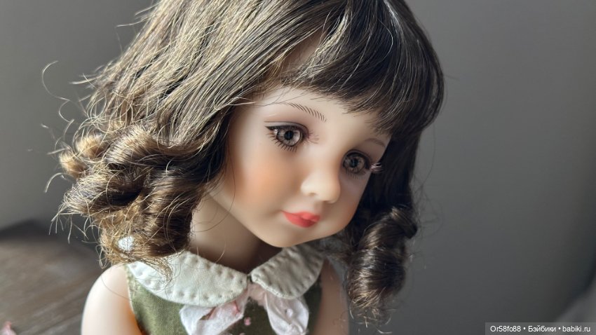 Парик от Maisy Ruby Red (Мейзи, Мейси) (фото 4)