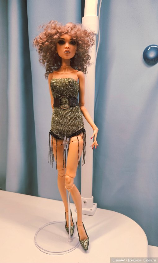 Одежда и Обувь для Popovy Sisters (Поповы)