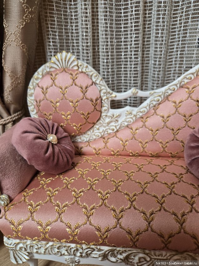 Диван-кушетка для кукол 1/6, 1/5...Мебель для кукол (фото 3)