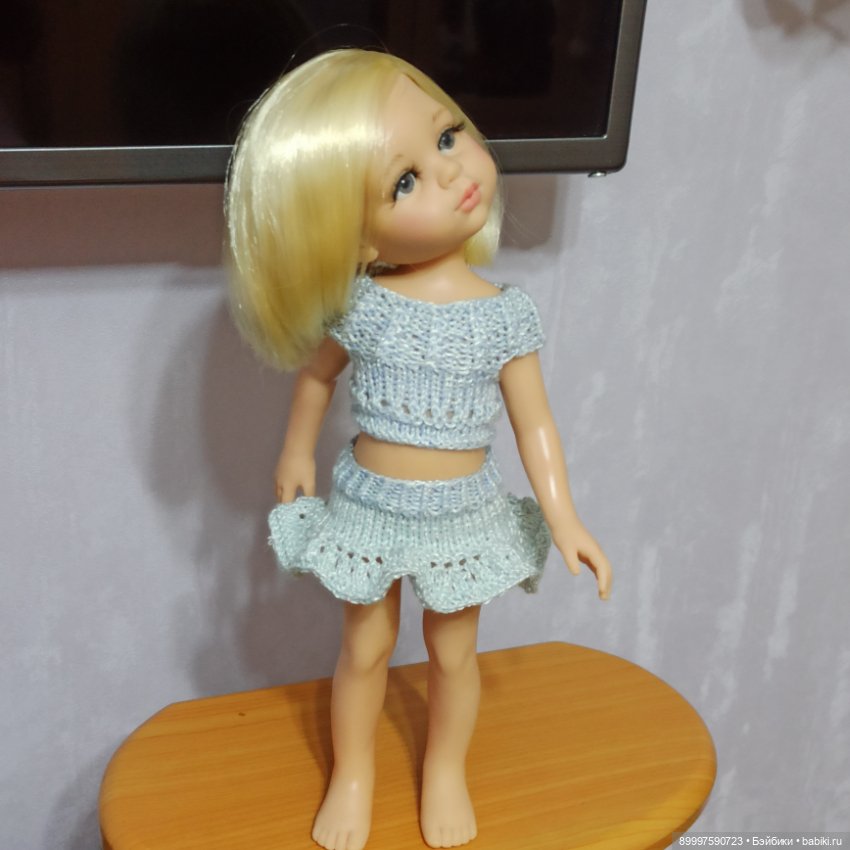 Кукла Клаудия от Paola Reina со стрижкой, наклонной головой (фото 6)