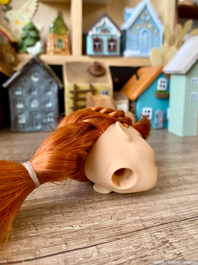 Эльза на шарнирном теле и голова Анны