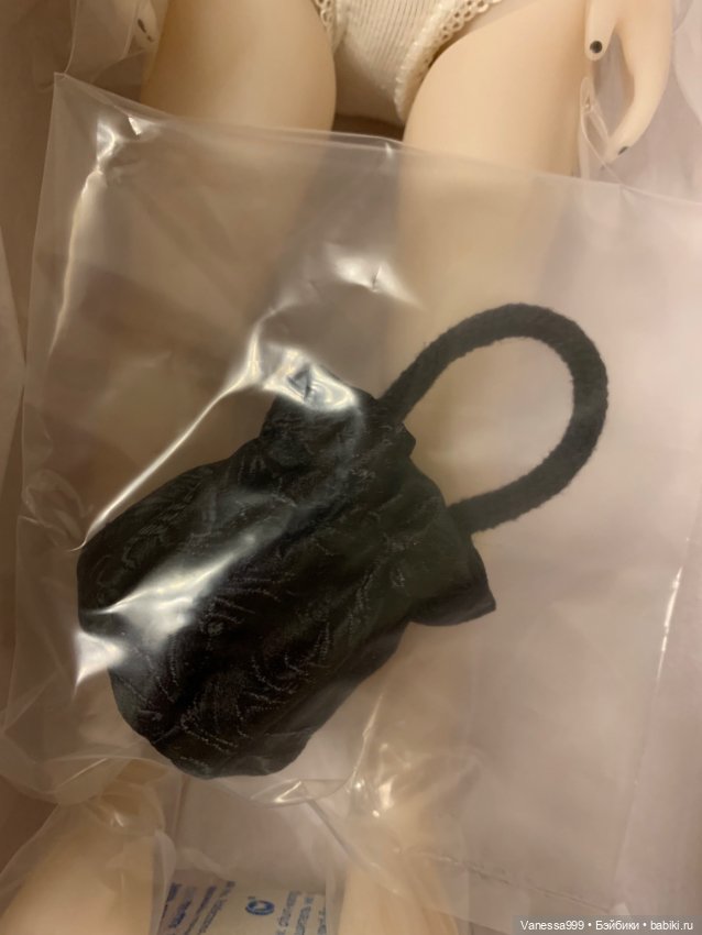 Обаятельная Ванда от Ruby Red (Руби Ред)