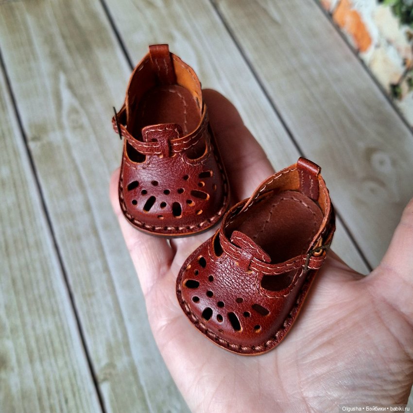 Кожаные сандалики на Фэйсинку