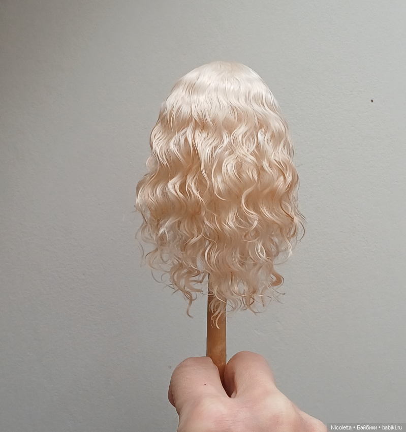 Парик для кукол Иден/Войд ростом 28 см (фото 6)