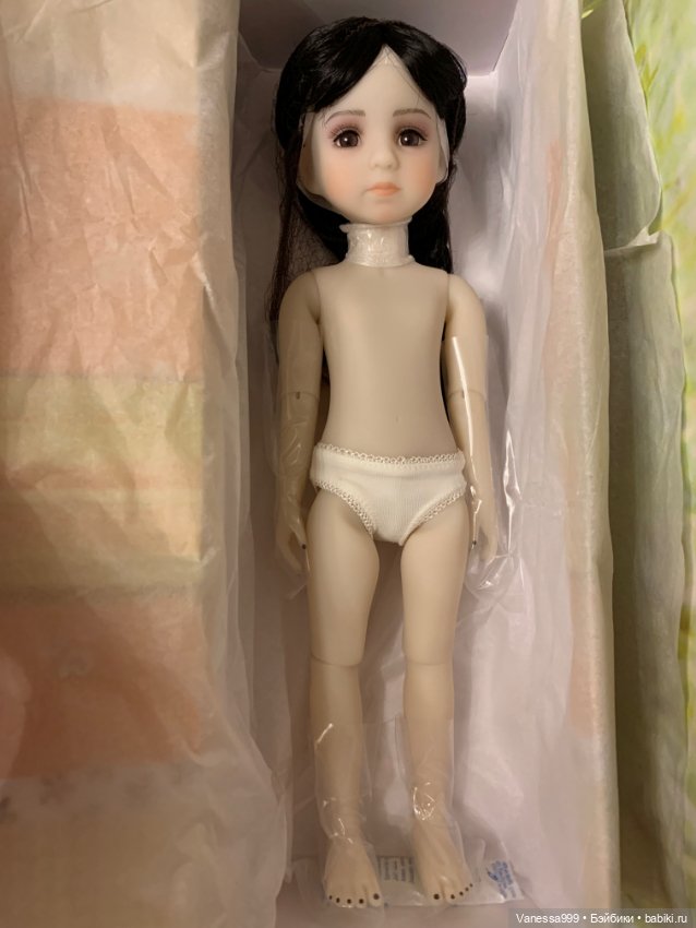 Обаятельная Ванда от Ruby Red (Руби Ред)