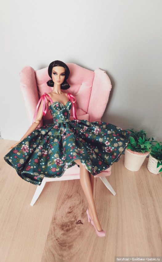 Платье на кукол fr, nf — Одежда для кукол