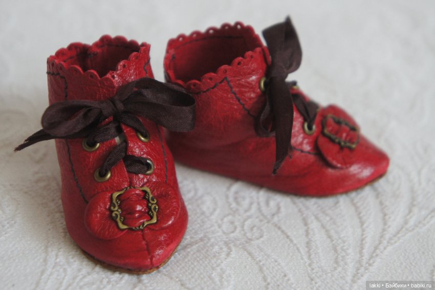 Сапожки для антикварной куклы