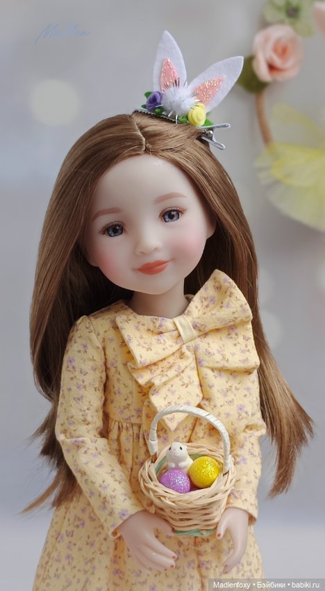 "Весеннее платье" для Ruby Red 37 см