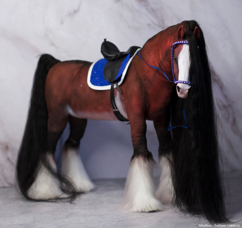 Лошадь для Барби, подвижная в смешанной технике, конь формат 1/6